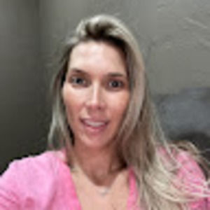 Meet your Posher, Lacy